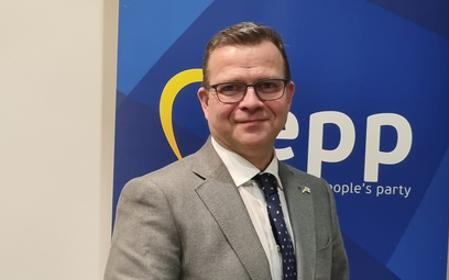 Petteri Orpo, szef Kokoomus, kandydat na premiera Finlandii podczas spotkania EPP w Helsinkach 9 mar