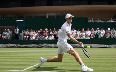 Hubert Hurkacz po dobrym meczu awansował do trzeciej rundy Wimbledonu