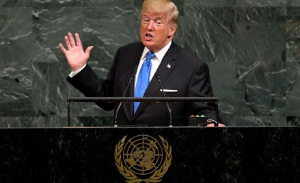 Sondaż: Dziś Clinton wygrałaby z Trumpem