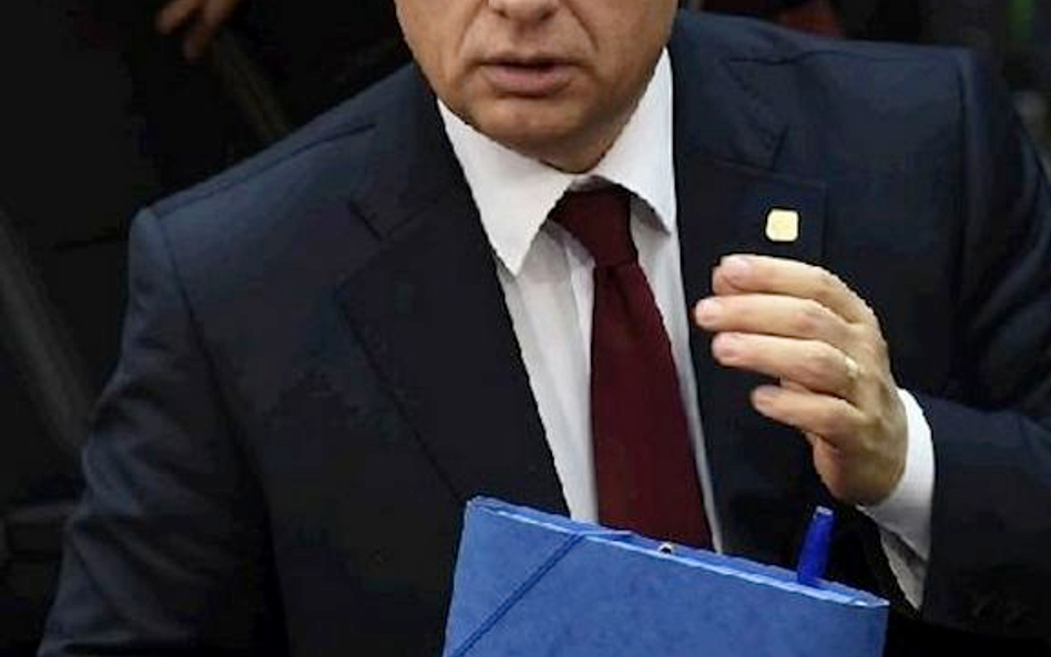Czy Putin ma haki na Orbána?