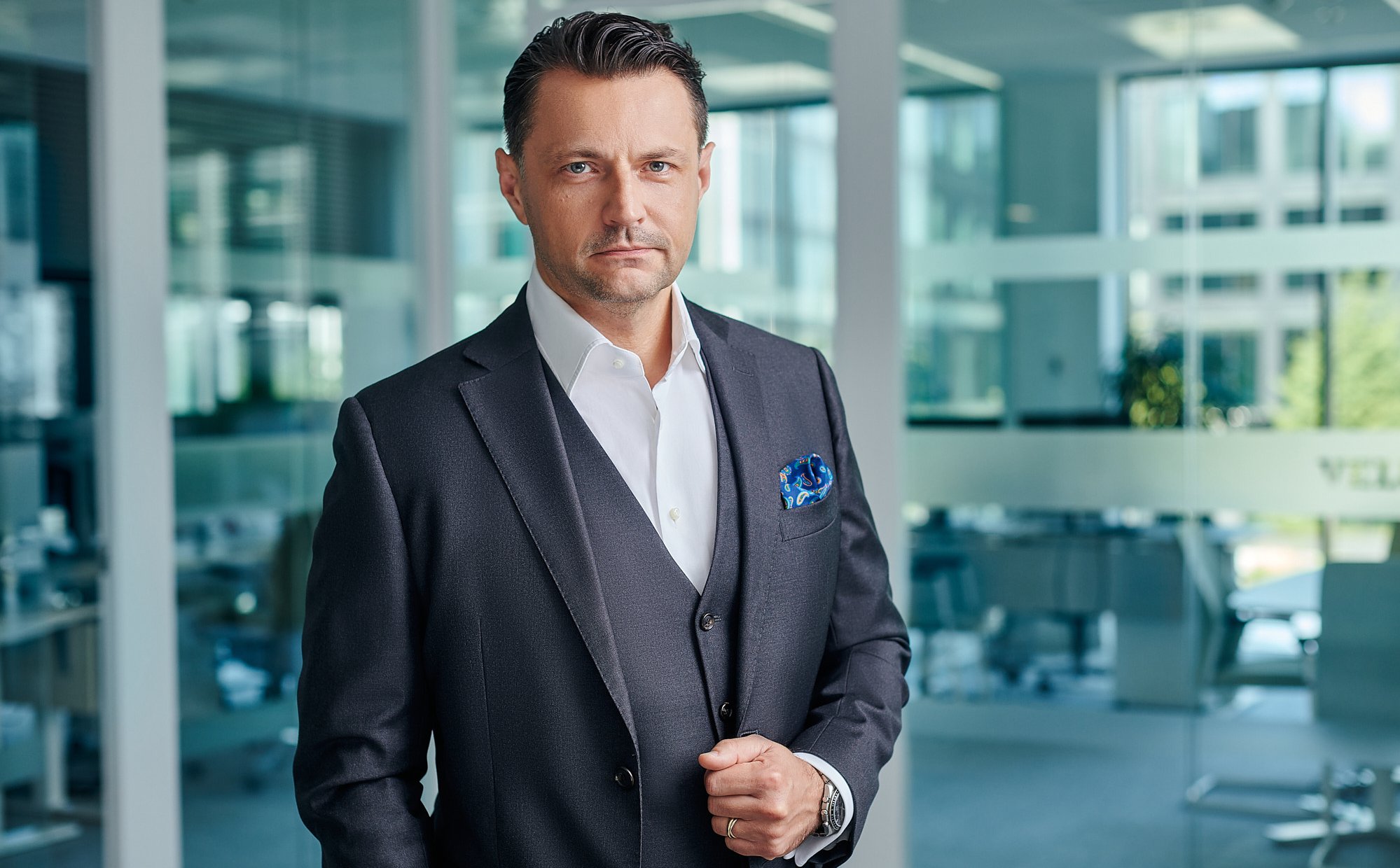 Jak producent okien dachowych wpisał się w polską gospodarkę