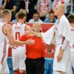 Mike Taylor i drużyna, z prawej jej as Maciej Lampe