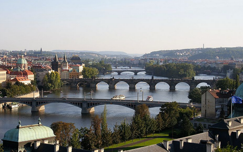 8 października - W polskich zakładach chemicznych Grupy Kapitałowej Synthos S.A. w Kralupach Nad Weł