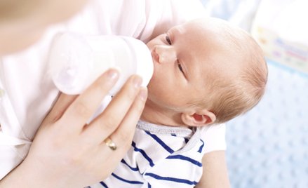 Sąd: separacja noworodka od zakażonej matki narusza prawa pacjenta