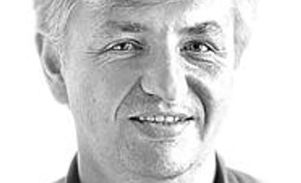 Obok parkietu — premia za przejęcia