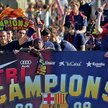 Bohaterowie środowego meczu w drodze z lotniska na Camp Nou