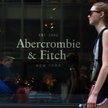 Grupa byłych modeli Abercrombie & Fitch firmę odzieżową i jego byłego dyrektora generalnego, Michael