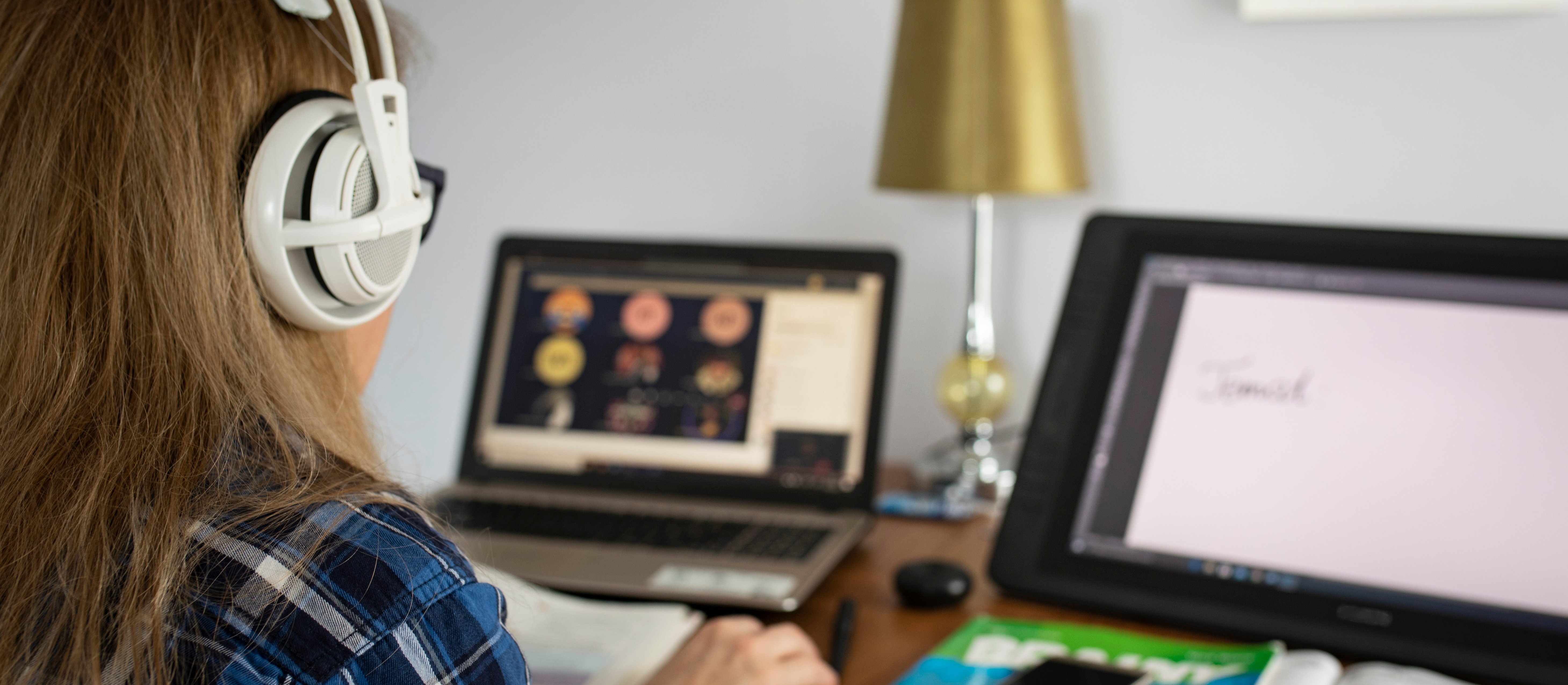 Cyfryzacja szkół w Polsce: gdzie jesteśmy i dokąd zmierzamy?