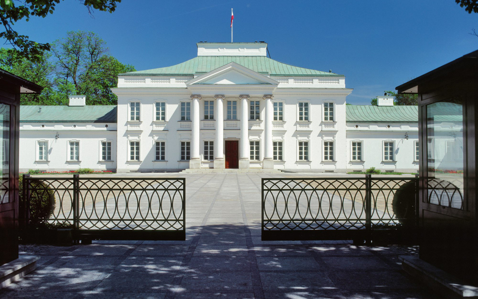 Belweder w Warszawie kryje dziwne historie. Prezent groteska dla Jana Pawła II
