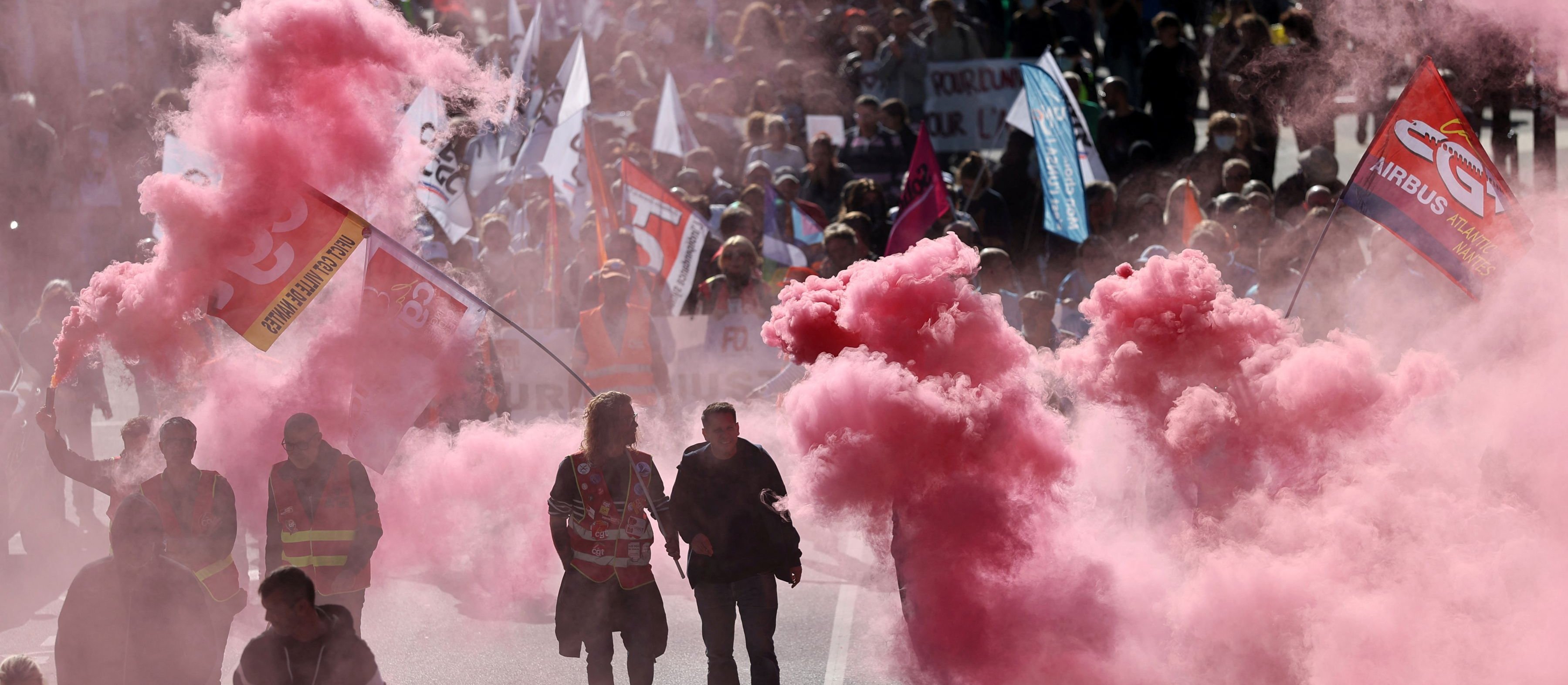 Marianna wraca na barykady. Francuzom ratowanie finansów publicznych się nie widzi