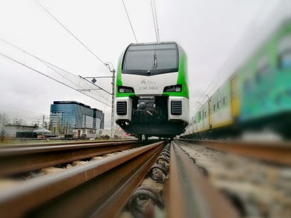 Składy FLIRT radykalnie poprawiają komfort kolejowych podróży
