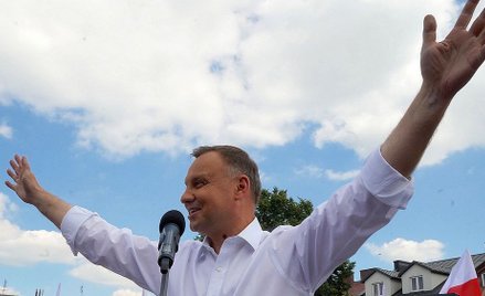 Andrzej Duda we Wrocławiu zapowiedział światłowód doprowadzony do 2025 roku do każdego domu