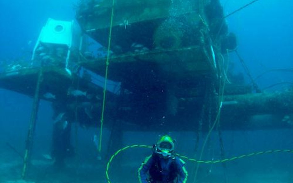 Laboratorium Aquarius Reef Base znajduje się na głębokości ok. 20 metrów