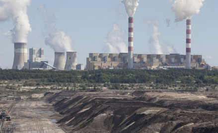 Fitch negatywnie ocenia brak wydzielenia elektrowni węglowych ze spółek energetycznych