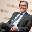 Gerhard Schröder, były kanclerz Niemiec, obecnie uzależniony finansowo od rosyjskiego giganta gazowe