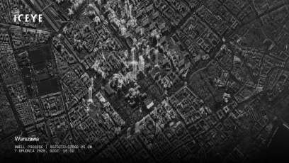 Obrazy wykonane przez satelitę są monochromatyczne, bo radar SAR nie wykorzystuje światła widzialneg