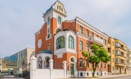 Rappa Port to zespół nieruchomości przy ul. Rewolucji 1905 roku w Łodzi