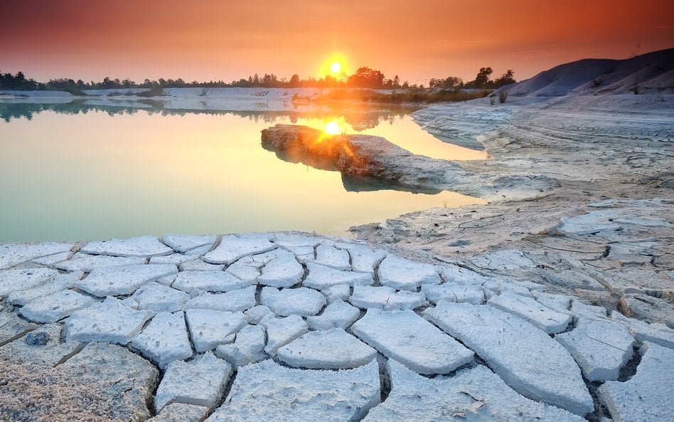 Climate Prediction Center wskazuje na ryzyko gwałtownego rozwoju suszy w części centralnych i połudn