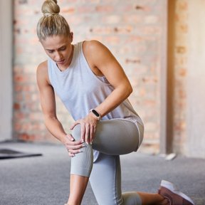 Naukowcy uważają, że kobiety w średnim i starszym wieku są bardziej podatne na urazy, które mogą w d