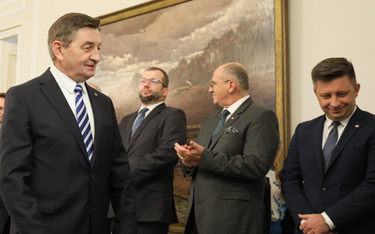 Powołany na stanowisko ministra-członka Rady Ministrów, poseł PiS Marek Kuchciński. W tle były szef 