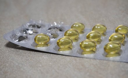 Zgodnie z nowymi amerykańskimi wytycznymi suplementy z olejem rybim nie są skuteczne w obniżaniu poz