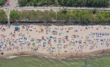 Trudna sytuacja gospodarstw domowych związana z wysoką inflacją skraca pobyty wakacyjne, ich organiz