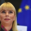 Spiegel: Komisarz Bieńkowska pozostaje nieugięta