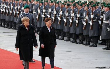 Prasa o premier Szydło w Berlinie: "Uprzejmość z rozsądku"