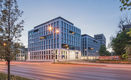 W biurowcu przy ul. Kilińskiego w Łodzi można wynająć elastyczne biura