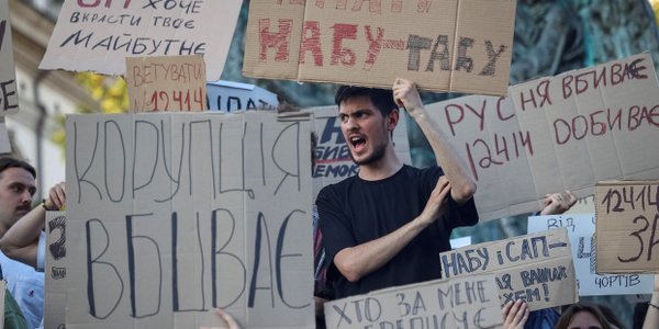Protesty w czasie wojny. Zełenski testuje granice cierpliwości Ukraińców