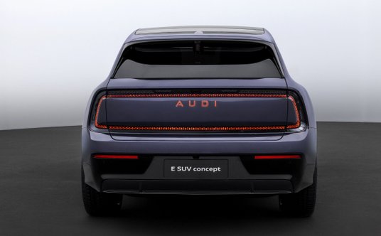 Audi E SUV Concept