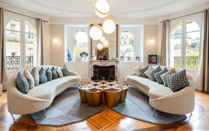Ten luksusowy apartament w Paryżu Knight Frank oferuje jako agent za ponad 5 mln dol.