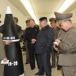 Kim Dzong Un w czasie inspekcji