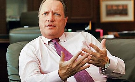 Robert Priday wolny czas najchętniej spędza na polu golfowym