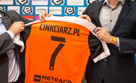 Cinkciarz zawarł wiele umów sponsorskich