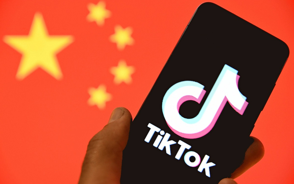 „Wyzwanie zaciemnienia” zabiło siedmioro dzieci? TikTok ma problem