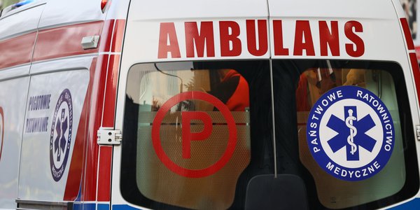 Poland promised bigger ambulance crews after paramedic's death — now cuts are planned