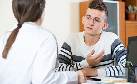 Czy nastolatek może pójść sam do lekarza?