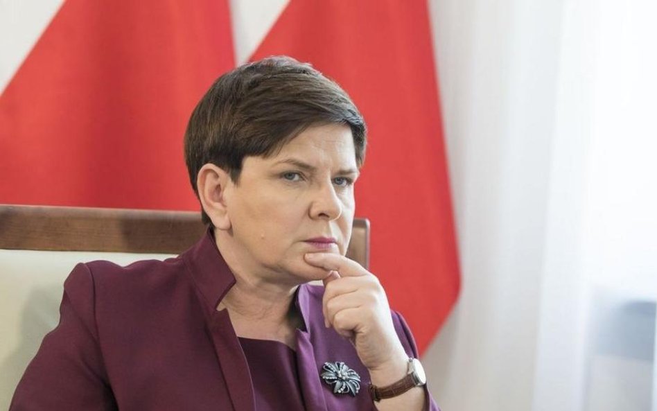 Powyborcza rekonstrukcja rządu. Stanowiska Szydło i Kempy do likwidacji?