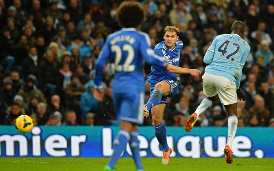 Branislav Ivanović strzela bramkę dla Chelsea