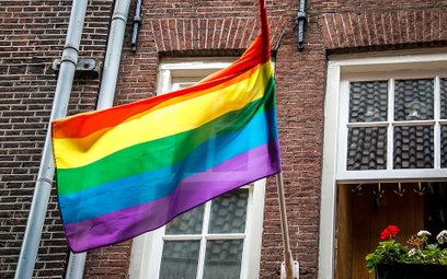 USA: 15 lat więzienia za spalenie flagi LGBT