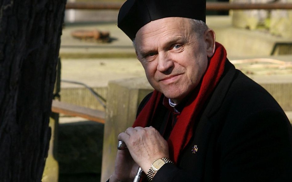 Zarzuty wobec ks. Henryka Jankowskiego w 2004 r. badała prokuratura. Śledztwo umorzono