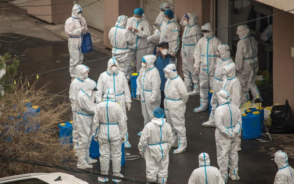 Chiny: Rynki akcji znów tracą przez lockdown