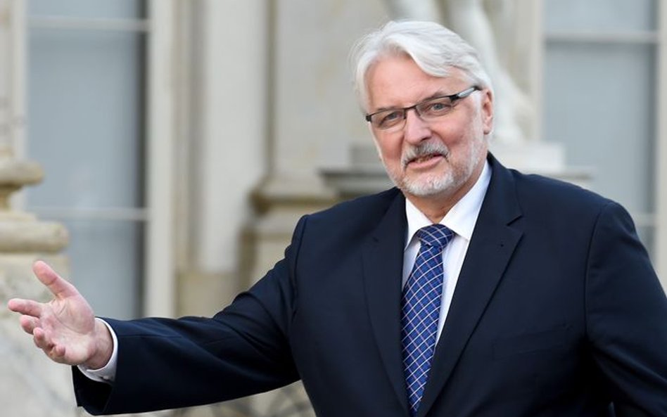 Waszczykowski: Pan Bóg miał siedem dni, ja tylko trzy