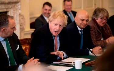 – Czeka nas ciężka praca – mówił Boris Johnson do ministrów