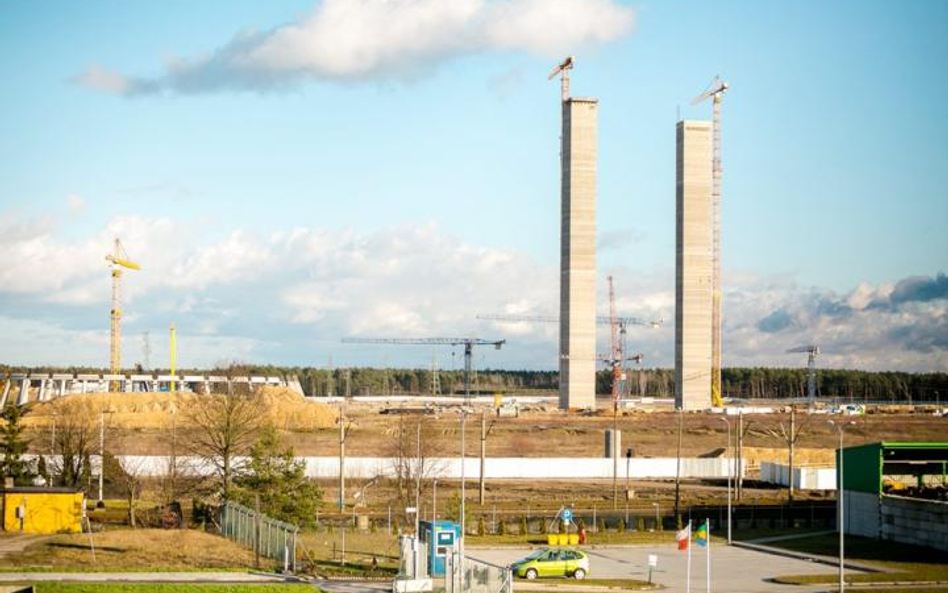 Orlen i PGNiG zainwestują w Ostrołękę