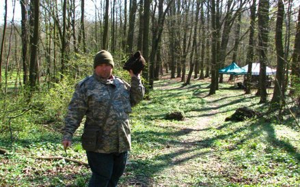 Miejsce poszukiwań w parku