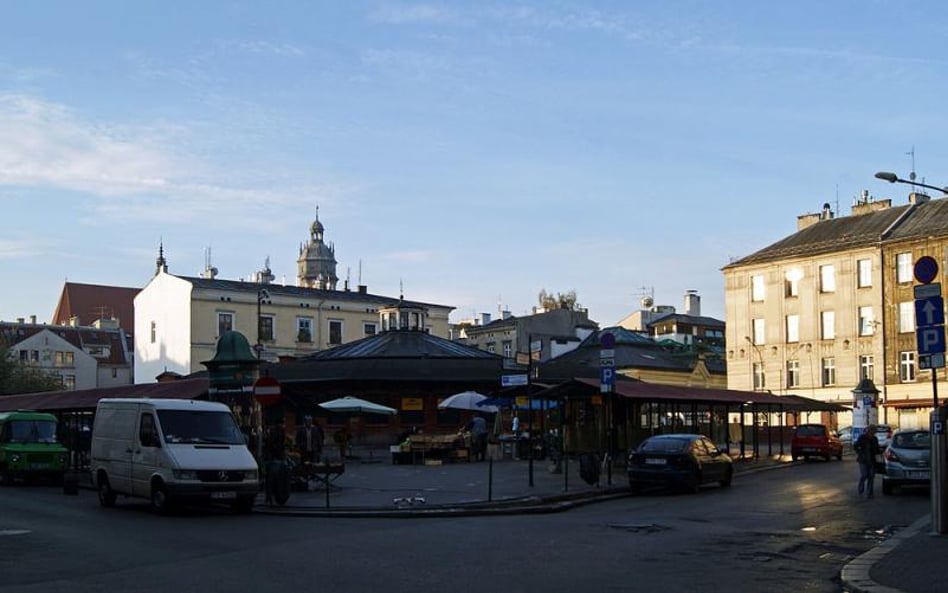 Od dziś na pl. Nowym i kilkunastu ulicach wokół działa strefa ograniczonego transportu.