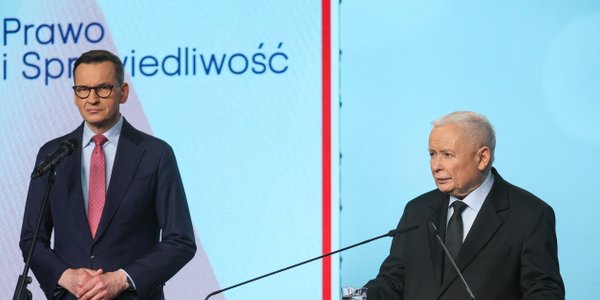 Siedem godziny rozmów Kaczyński - Morawiecki. „PiS będzie mieć dwa płuca”