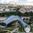 Autorami projektu Hali Koncertowej Rike są architekci ze Studia Fuksas, jednej z czołowych włoskich 